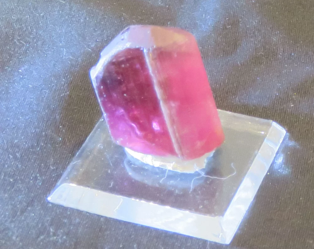 Elbaite var. Rubellite