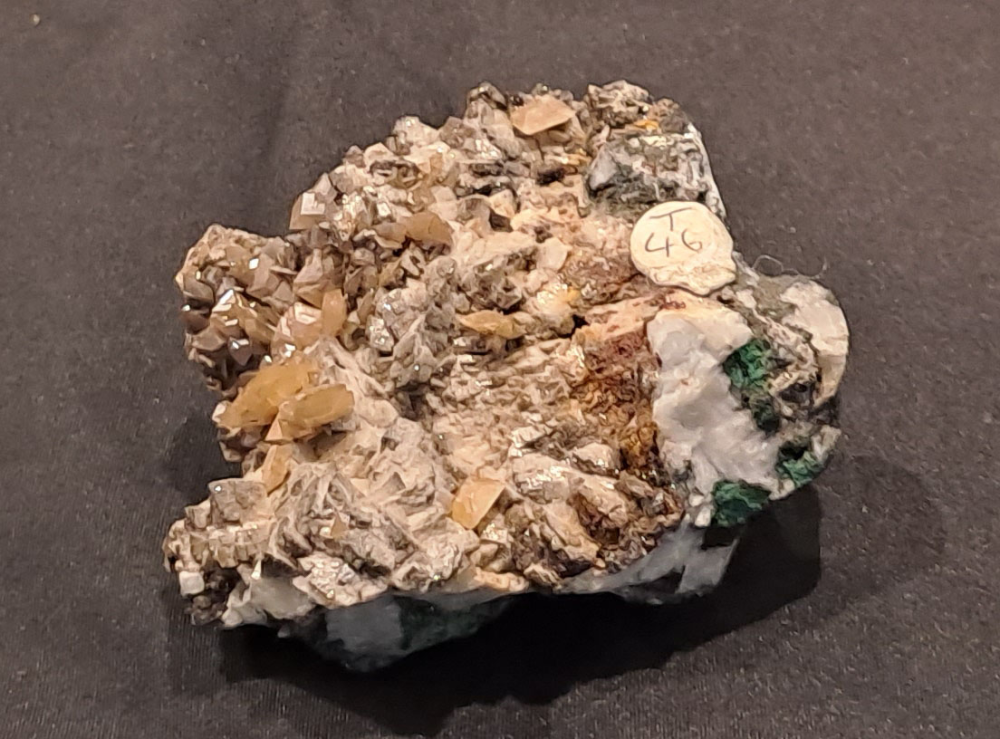 Wulfenite
