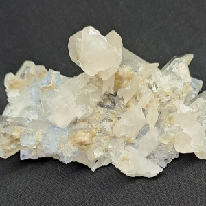 Quartz, fluorite and calcite